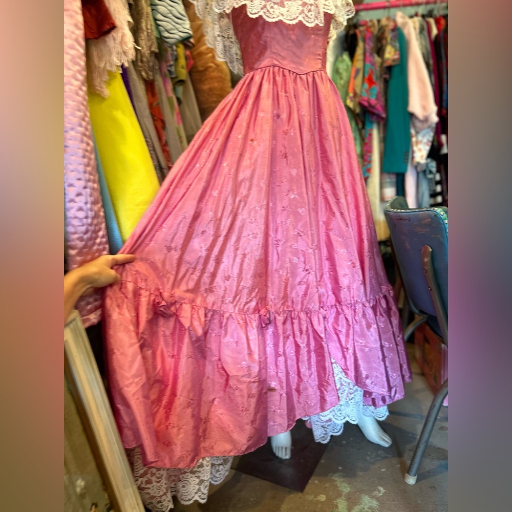 Vintage 70s Country Romantic Gown - Picture 13 of 16